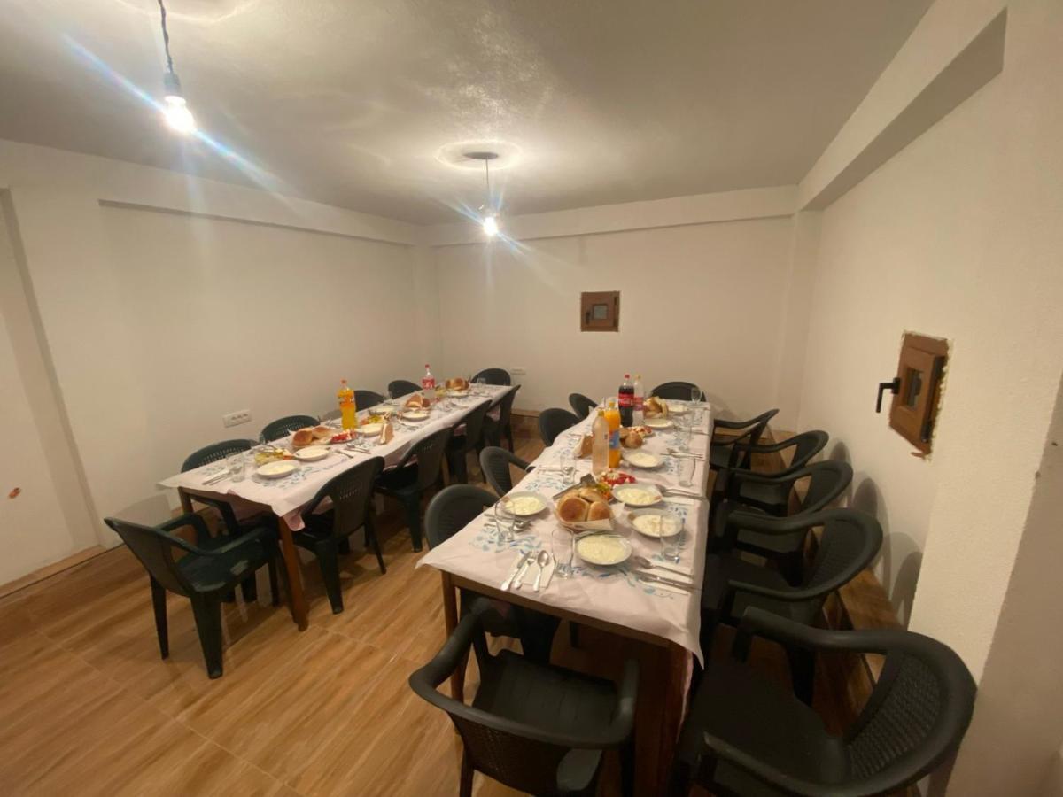 Shpija E Gjyshit Vuthaj Hotell Gusinje Exteriör bild